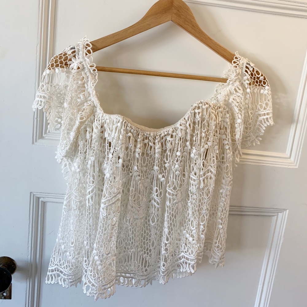 STONE COLD FOX CROP TOP